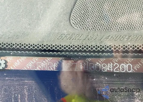 2004 Honda Odyssey Ex-L from USA, damaged, VIN 5FNRL18714B084200